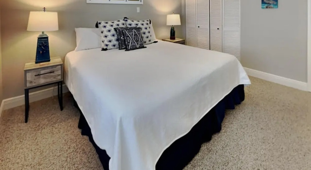Shipwatch Surf & Yacht by Southern Vacation Rentals, Prenota Appartamento Hotel a Alabama con parcheggio, Parcheggio