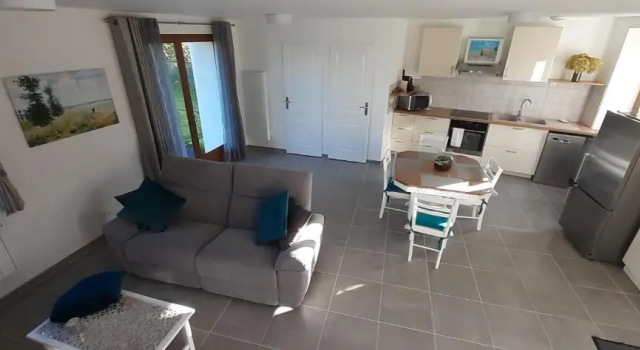 La Chouette, Book Hotel Neuville-Bosc Oise