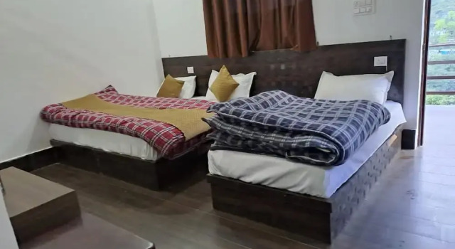 Goroomgo Kedar Chaukhamba Homestay