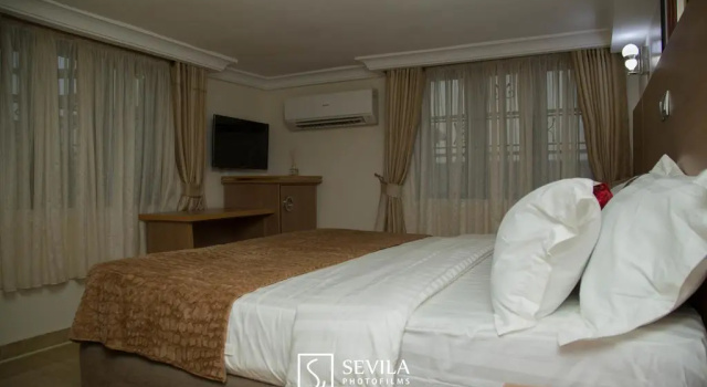 Номер Classic De Franklin Apartments