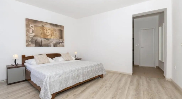 Студия Bilin san apartments