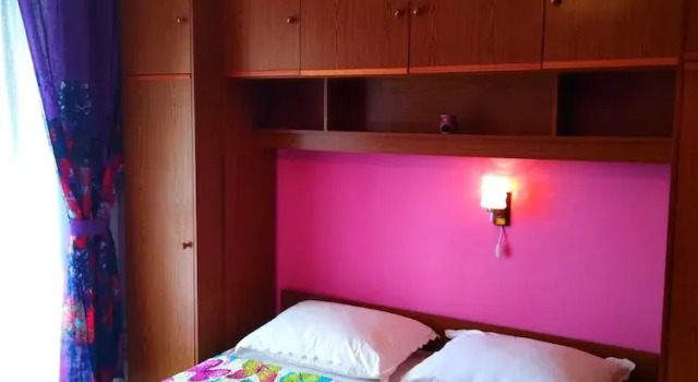 Апартаменты Spacious and Sunny Apartment on Island Rab