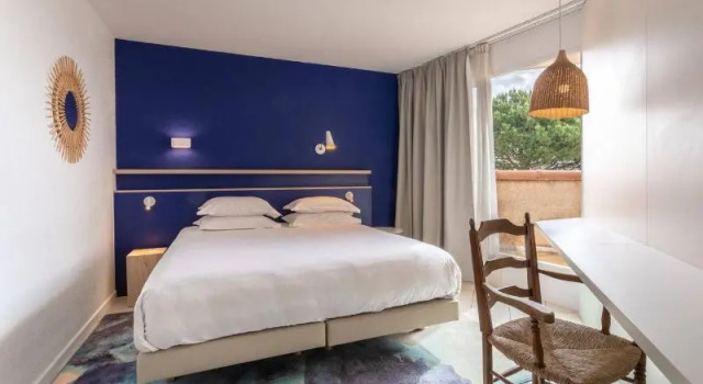 Двухместный номер Superior с балконом и с частичным видом на море Hotel Paradou Mediterranee, BW Signature Collection by Best Western