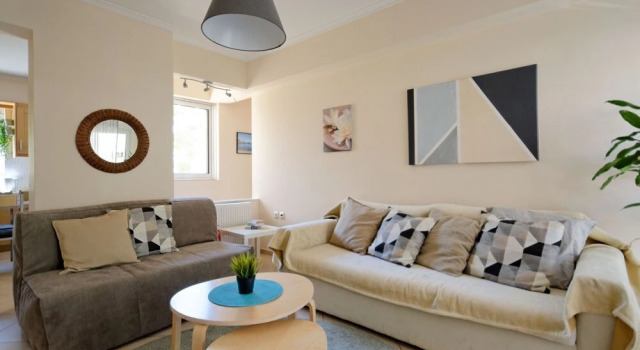 Brand new family apartment in Athens/dafni,100m from metro station, sleeps 4, Забронировать Апартаменты/квартира Афины Острова Саронического залива - Аттика, рядом с Айос Дмитриос