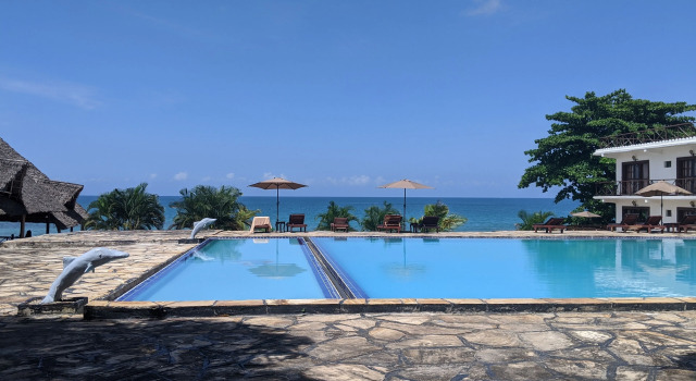 Amaan Ocean Kihinani Hotel, Prenota Hotel Bububu 
