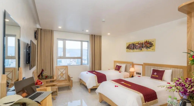 Трёхместный номер Superior Grand Jeep Hotel Danang