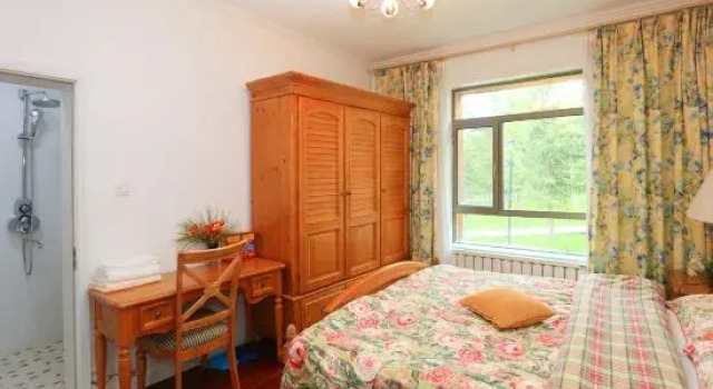 Люкс Deluxe The Four Seasons Amusement Hotel Kanas