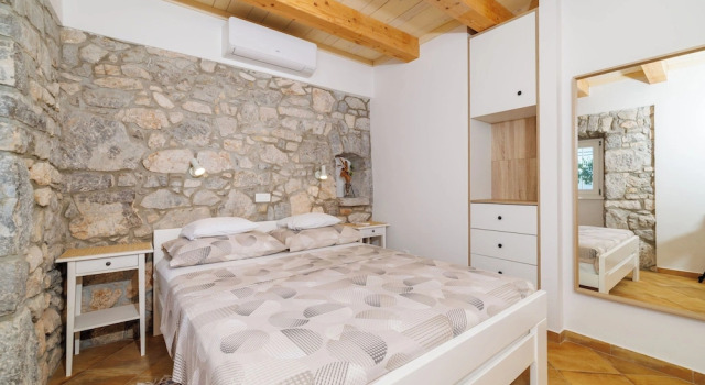 House Maja, Prenota Casa vacanze Pinezići 
