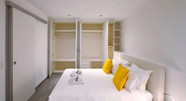 Lake View Suite 86 in Melide, Забронировать Апартаменты/квартира Отели Лугано с парковкой, Парковка