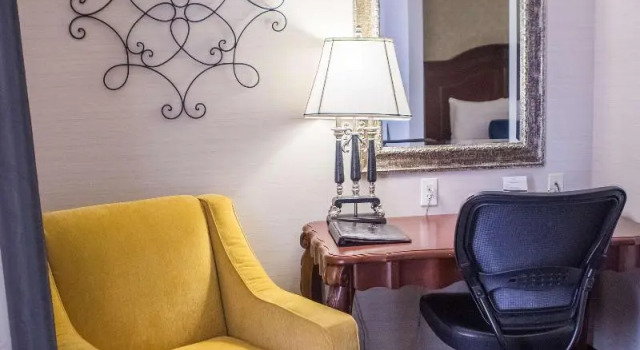 Номер Standard Best Western Plus Abbey Inn