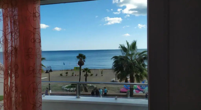 Студия Bajondillo Sun & Beach