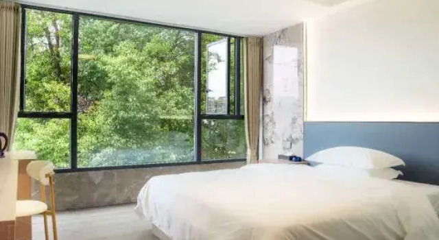 Meng Yu Bus Ness Hotel, Varaa Hotelli Zunyi Guizhou