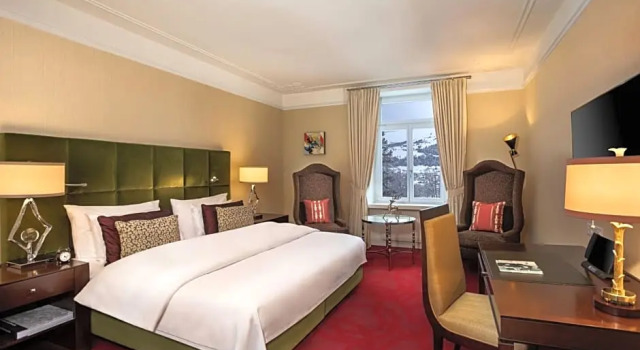 Номер Classic Waldhaus Flims Wellness Resort, Autograph Collection