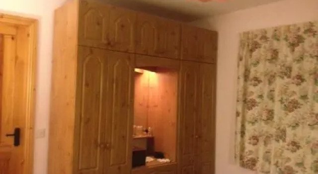Teac Watties Bed and Breakfast, Prenota Hotel Cashel 