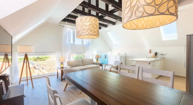 Historic Heartbeat 2BR Townhouse in Central Bliss