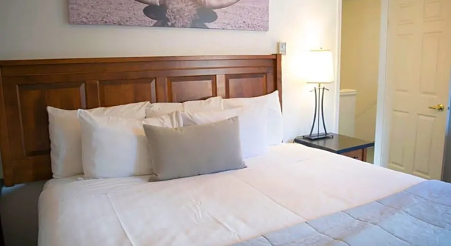 Апартаменты Deluxe Banff Boundary Lodge