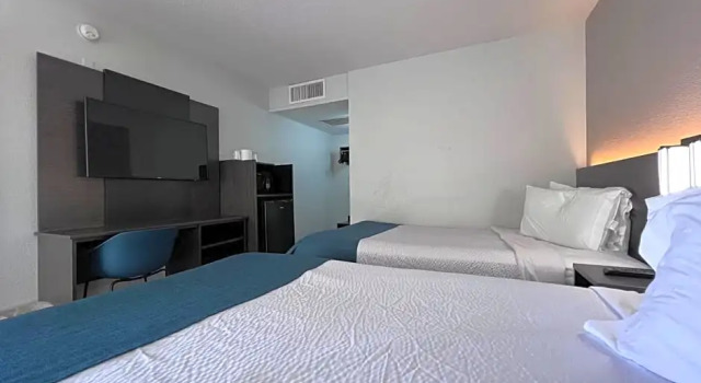 Номер Deluxe Motel 6-Bakersfield, CA - South