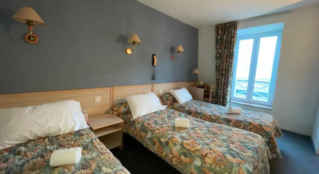 Номер Standard Hotel CÖRONA Lourdes