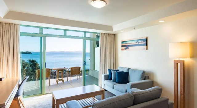 Люкс Superior Paihia Beach Resort & Spa Hotel