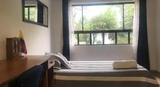 Delux A 9 Minutos Del Aeropuerto, Prenota Hotel Fontibon Bogotá