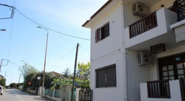 Stelios Apartments