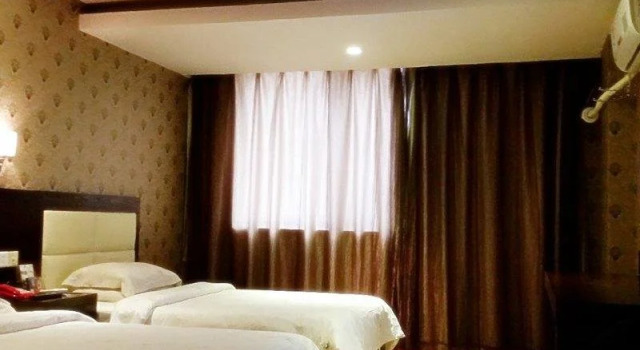 Golden Kintel Hotel, Rezerwuj Hotel Jian Jiangxi