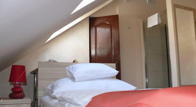 Sunshine Hotel - Budapest, Varaa Hotelli 19. Kispest 