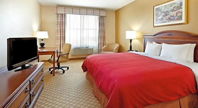 Двухместный люкс c 1 комнатой Country Inn & Suites by Radisson, Frackville , PA