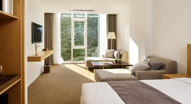 Семейный номер Standard Naksan Beach Hotel