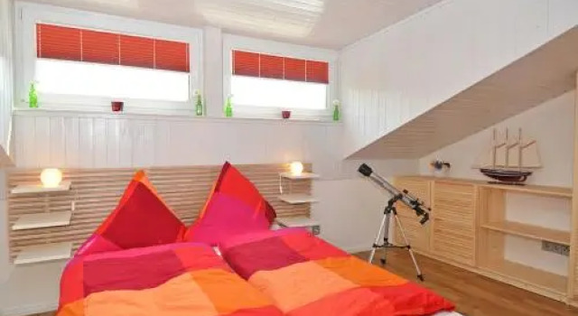 Ferienhaus "Luv & Lee" F589 WG 3 mit Dachschrägen und Terrasse, Забронировать Отель Отели Остзебад-Зеллин с парковкой, рядом с Зеллинский музей янтаря, Парковка