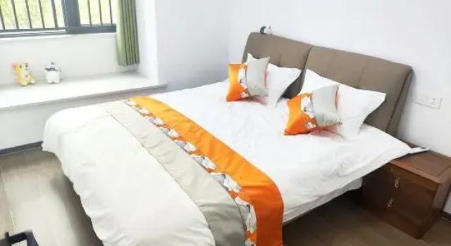 Люкс с 4 комнатами Longzhimeng Yinhu Homestay