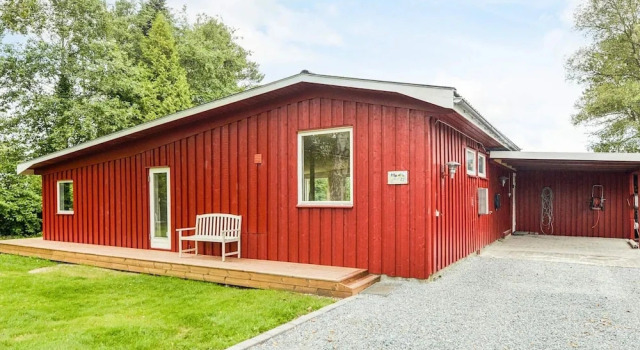 6 Person Holiday Home in Ebeltoft, Prenota Casa vacanze Ville a Vestjylland, Villa