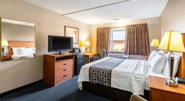 Номер Standard Park Inn by Radisson, Detroit Metro Airport