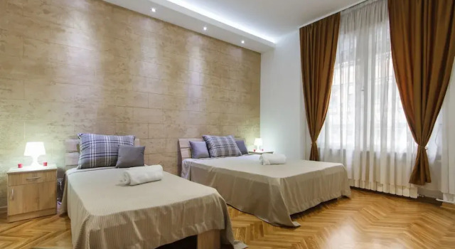 Apartment Grand Suite, Забронировать Апартаменты/квартира Стари град Белград, рядом с Кафедральный собор в Белграде