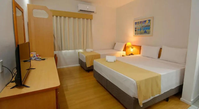 Трёхместный номер Standard Fênix Hotel Limeira