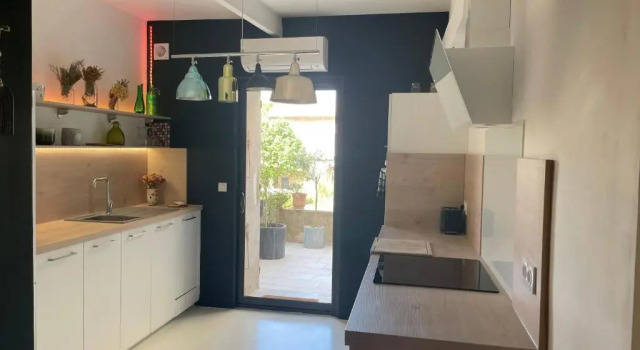 Appartement au centre de la Venise provençale, Забронировать Апартаменты/квартира Л'Иль-сюр-ла-Сорг Воклюз