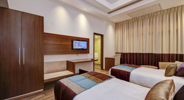 Hotel LaSagrita,Sunder Nagar, Забронировать Бутик-отель Отели Нью-Дели с завтраком, Завтраки