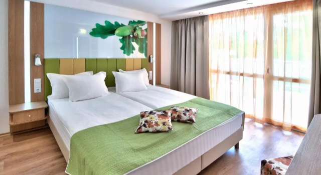 Апартаменты Hotel Forest Beach
