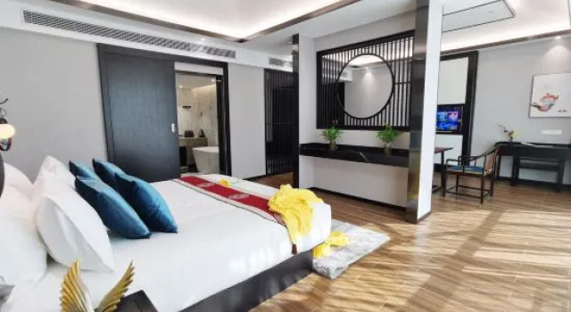 Люкс Remus Hotel