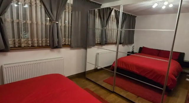 3Br - Sleeps6 - 15min Central London and Gatwick