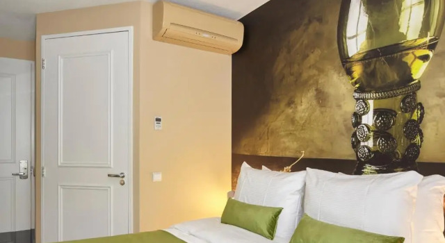 Двухместный номер Standard с балконом The Muse Amsterdam Hotel