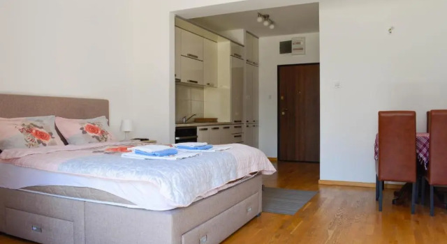 Студия Adelisa Apartments