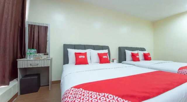 Czteroosobowy suite Hotel O Jasin