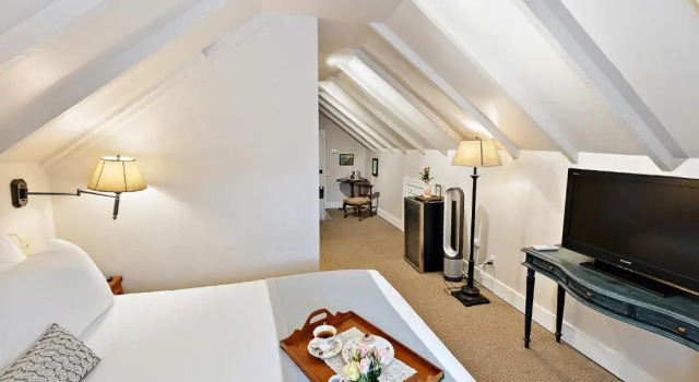 Номер Standard McCully House Inn