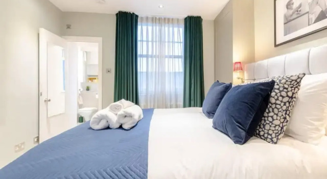Elegant 1BD Flat in the Heart of Notting Hill!, Забронировать Отель Бизнес-отели Лондона, рядом с Кенсингтонский дворец, 4* 5*