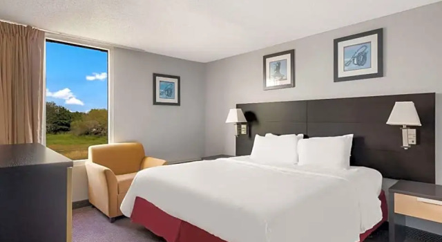 Номер Standard Alice-Days Inn  Golfing Area