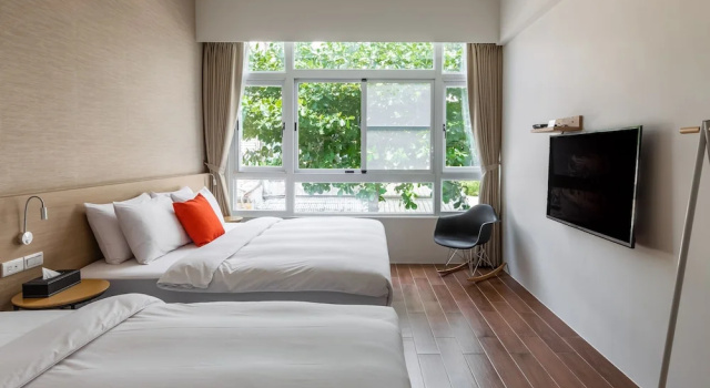 Komfortowy czteroosobowy pokój Angel Pension