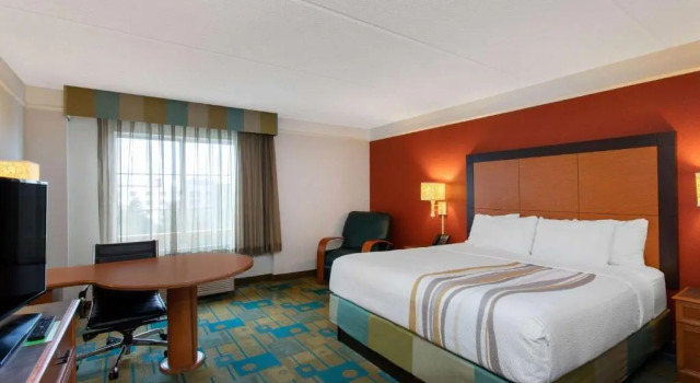 Номер Standard La Quinta by Wyndham Jacksonville Butler Blvd