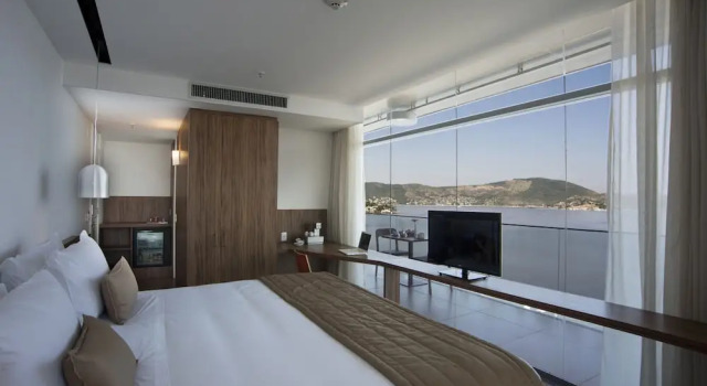 Номер Deluxe H Niteroi Hotel