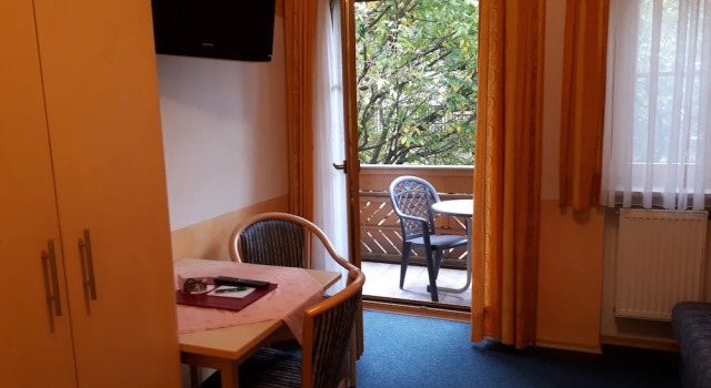 Двухместный номер Standard с балконом Hotel garni Hopfengold